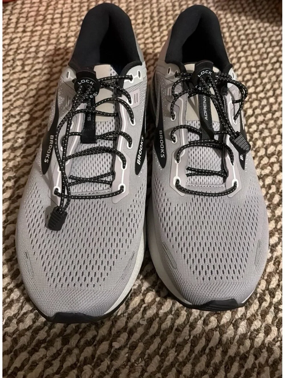Brooks Mens Adrenaline GTS 22 Gray Running Shoes Sneakers Sz 12